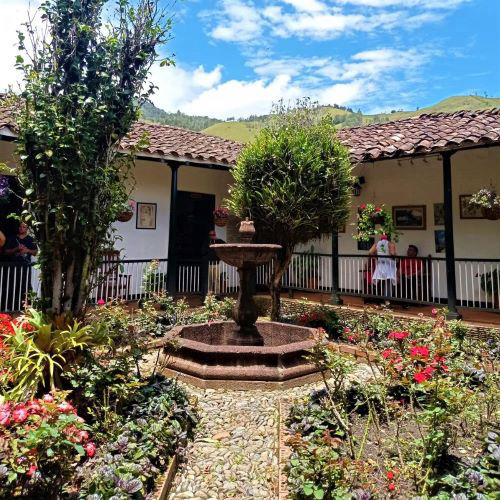 Tour a Concepción con Viajes de Pueblo en Pueblo