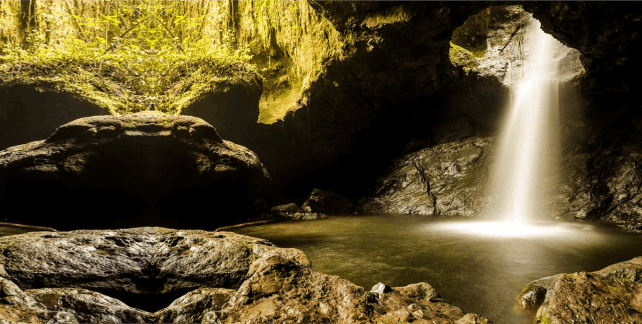 Tour a la Cueva del Esplendor