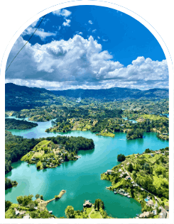 Guatape 2 Dias con Viajes de Puebo en Pueblo